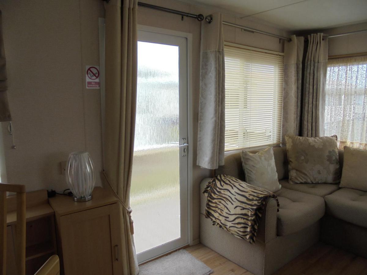 Appartement 6 Berth On Golden Anchor à Chapel St. Leonards Extérieur photo